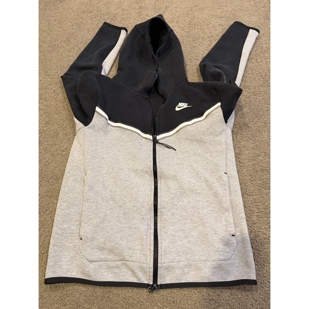 Nike Men's Zip Up Jacket With Hood Long Sleeve Black Gray White Size Small